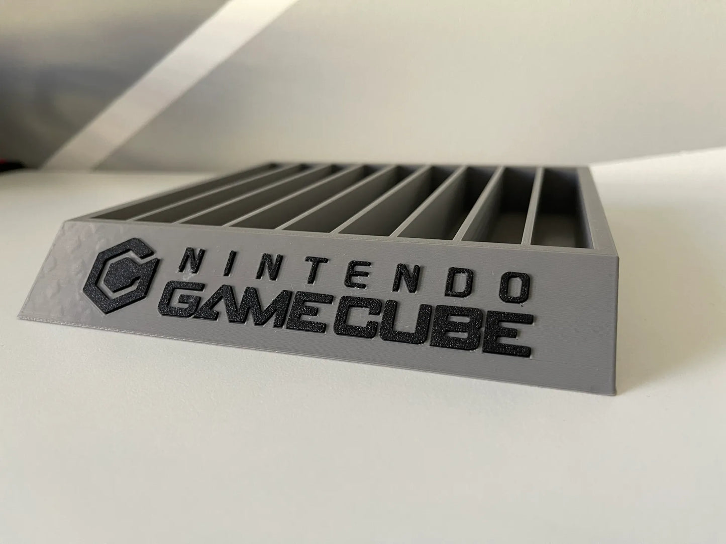 Support pour boite de jeu Gamecube
