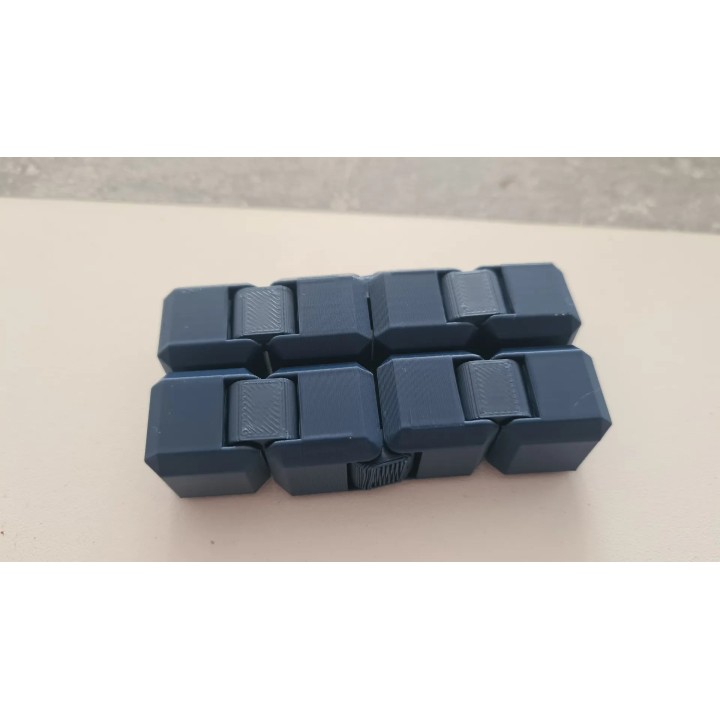 Fidget cube
