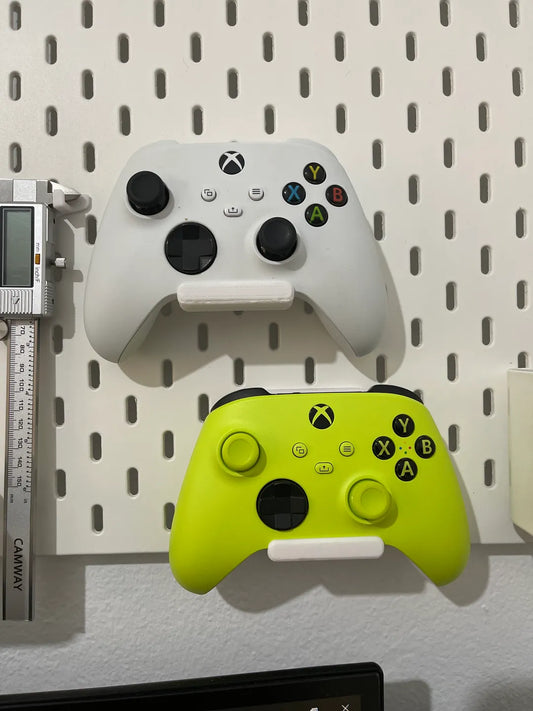 Support de manette XBOX ONE SKADIS